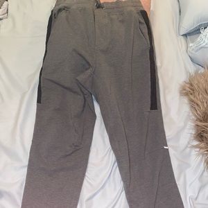 Lululemon joggers with reflective seam on back